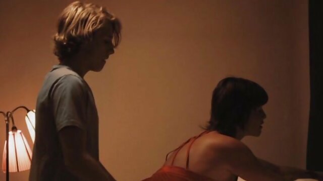 Adulto sem registo  Fodendo à beira da filme pornô de japonesa piscina para a bela shemale Emma Rose
